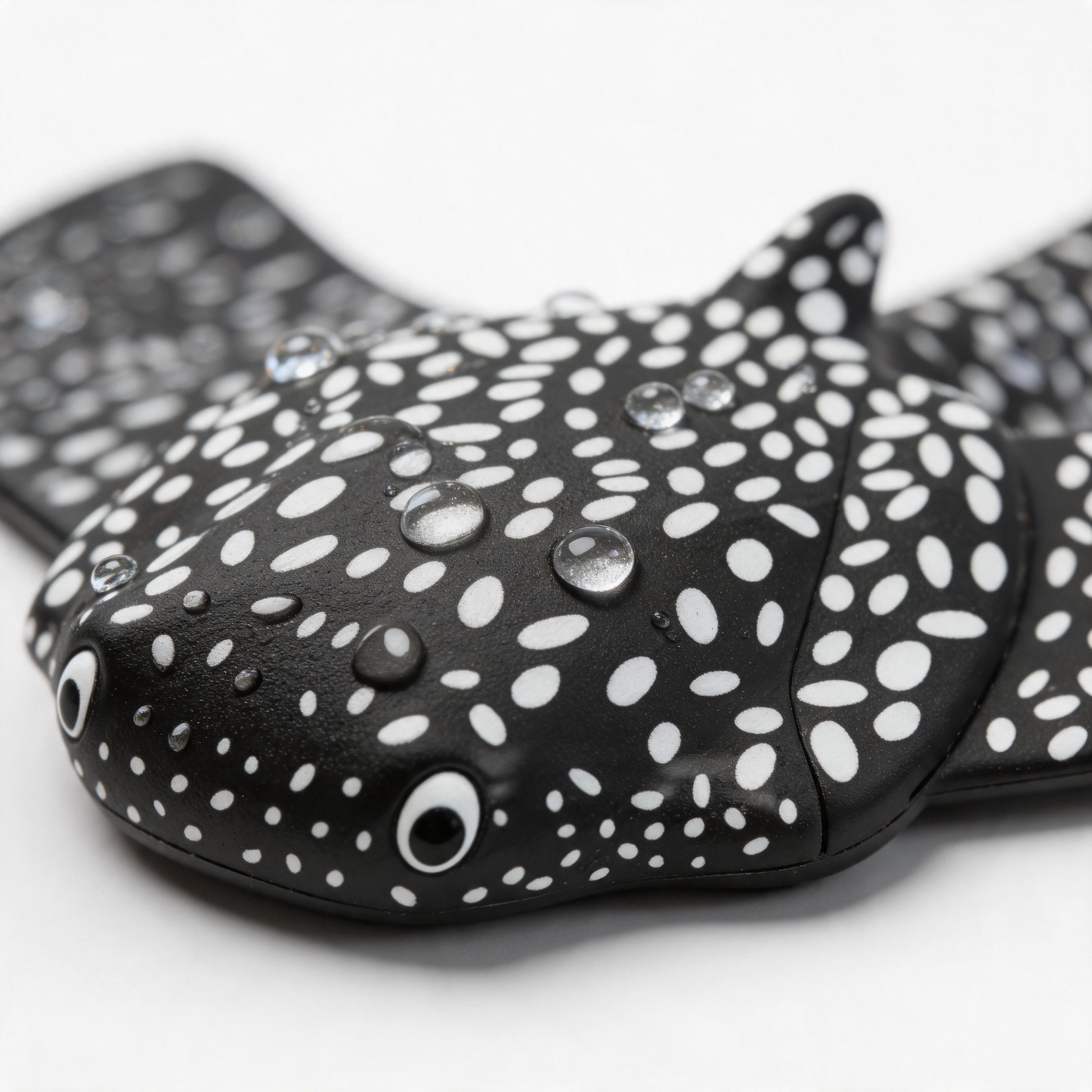 HydroGlide Manta Ray - The Ultimate Underwater Gliding Pool Toy for Kids & Adults | Self-Propelled Summer Pool Accessory